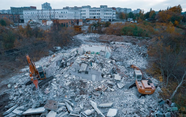 В Житомире снесли известную фабрику носков