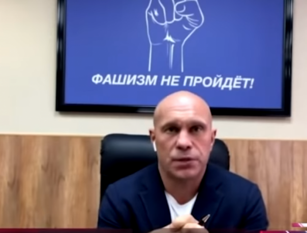 «К сожалению, у меня нет российского гражданства. Всему своё время». Кива записал видео для СБУ