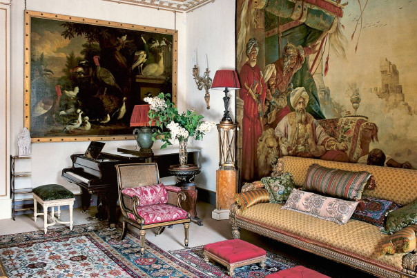 Гобеленовые картины от «Студии текстильного дизайна» - богатство и роскошь в интерьере