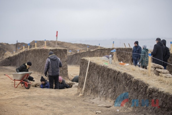 В ЛНР археологи обнаружили в районе Георгиевки захоронения возрастом более пяти тысяч лет