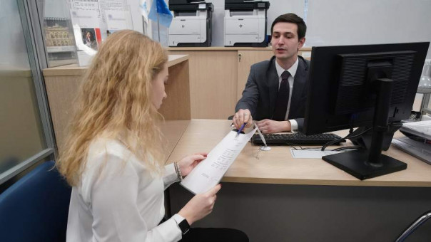 Код шредера: банки смогут без согласия клиентов уничтожать бумажные договоры