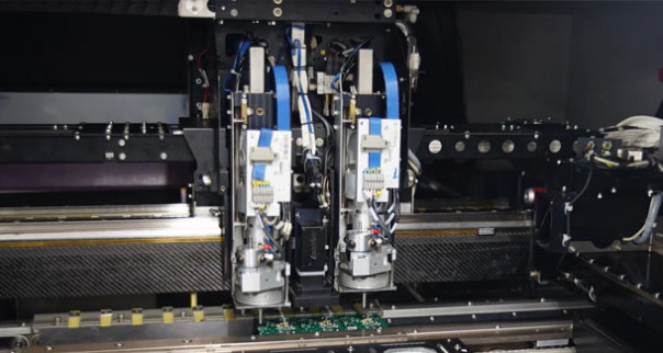 На наших глазах в Россию возвращается производство электроники. Но мы не верим