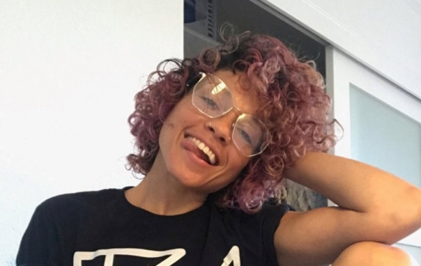 O tempora, o mores! В США певица во время выступления на сцене помочилась на фаната. (Видео 18+)