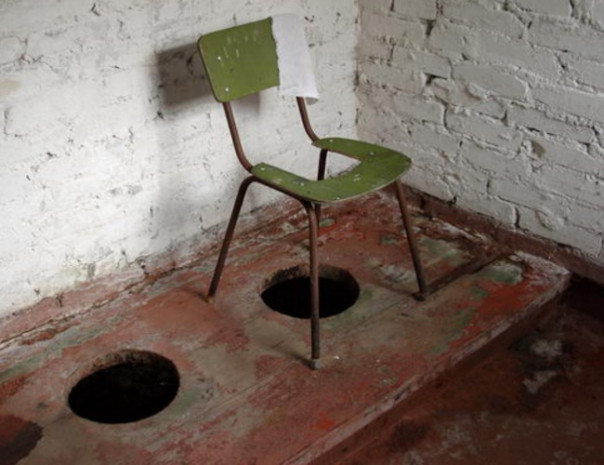 Многообразие общественных туалетов