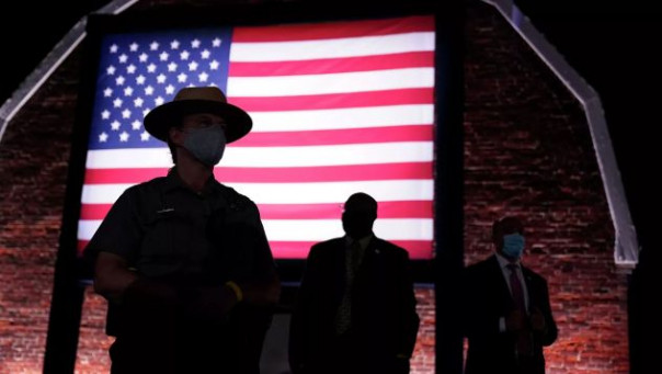 Присяжные в США оправдали тинейджера по делу об убийстве в Кеноше