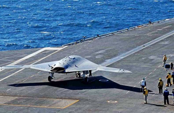 Судьба единственного российского авианосца зависит от роботов