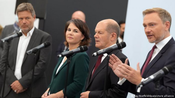 Александр Сосновский. Игра в четыре руки: о новом правительстве в Германии