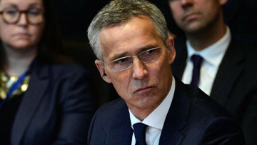 Столтенберг балансирует на противоположных политических стандартах: говорить или воевать, вот в чем вопрос