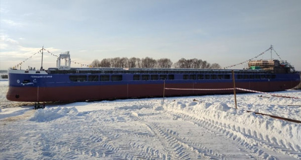 На Окской судоверфи спущен на воду сухогруз «Геннадий Егоров»