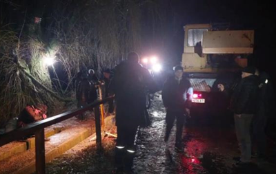 В Черкасской области прорвало шлюз плотины