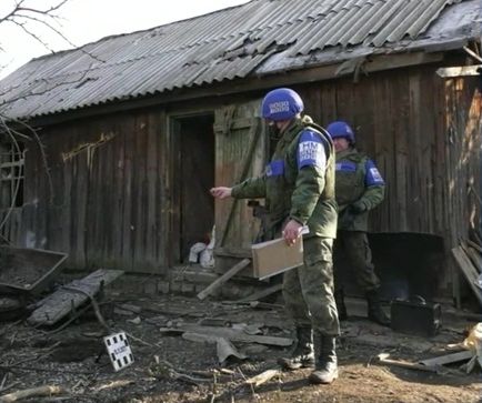 ВФУ и подразделения националистов укрепляются в селе Валуйское, захватили школу на Луганщине
