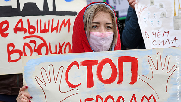 Грета Тунберг проигрывает России
