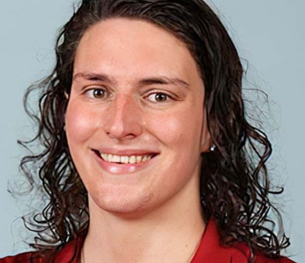 Новости палаты содомитов: Трансгендер проиграл трансгендеру на студенческих соревнованиях