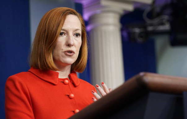 Псаки: США сочтут "новым вторжением" любое пересечение российскими ВС границы с Украиной