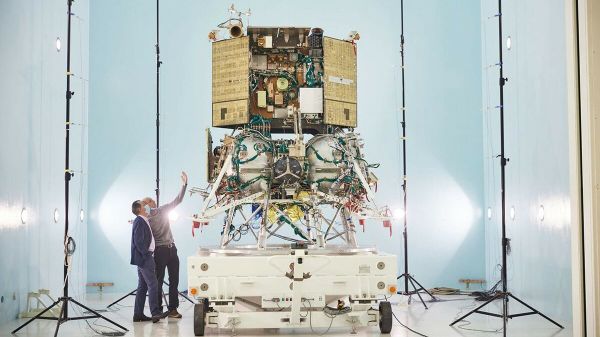 Россия летит на Луну. Летом произойдёт запуск российской автоматической межпланетной станции "Луна-25"