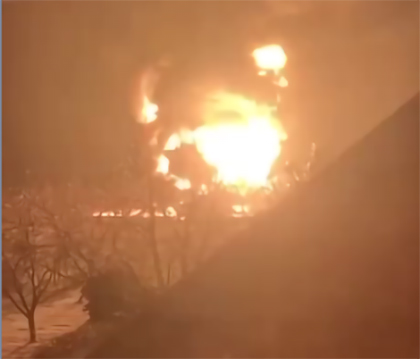 В Харькове мощные взрывы и пожары после попаданий