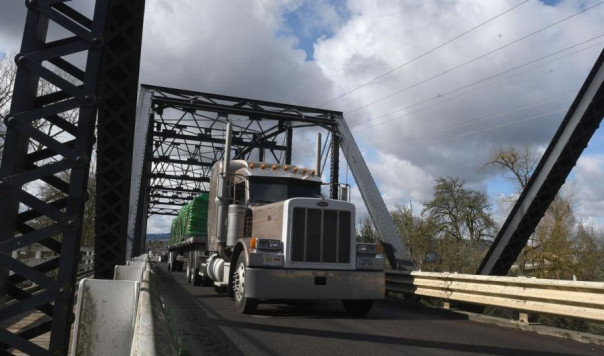 Орегон: при нынешнем темпе строительства в три моста в год потребуется 900 лет на замену тысяч, находящихся в аварийном состоянии
