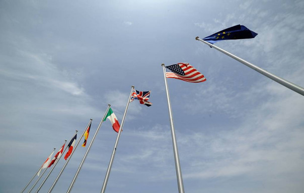 Страны G7 готовы ввести санкции против экономики России