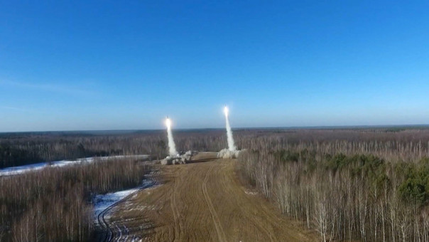 Кадры ракетных пусков с комплекса «Точка-У» на учениях «Союзная решимость - 2022»