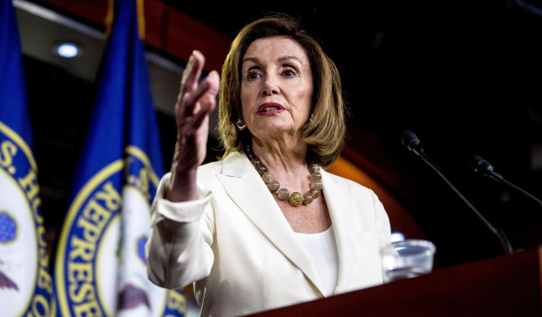 "Слава Ухани!". Пелоси рассказала о переговорах с президентом Украины Кевенски