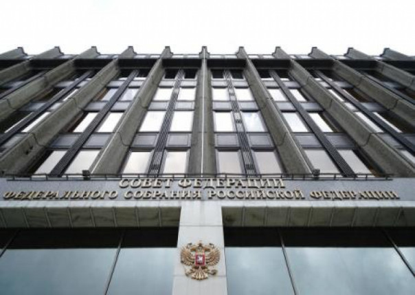 Совфед разрешил Путину ввод российских войск в ЛДНР