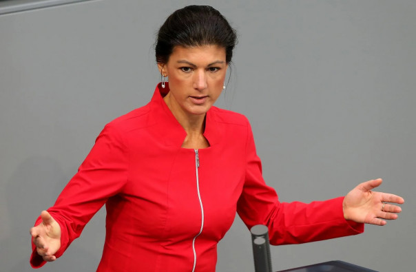 Что? Путин хочет вторгнуться в Германию? (Сара Вагенкнехт)