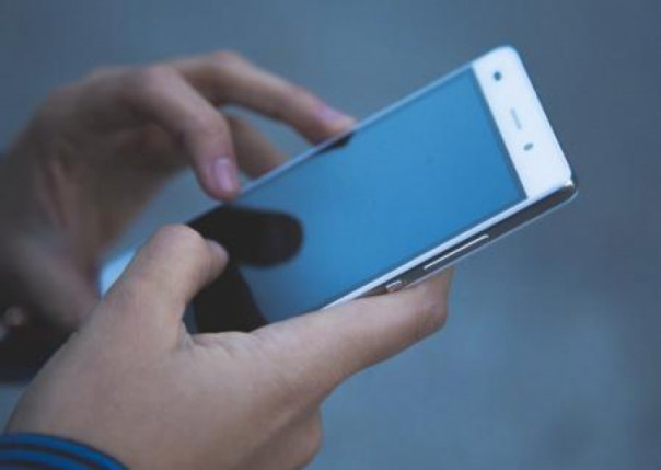 Украинским абонентам запретили звонки в Россию