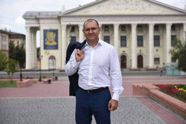 При попытке пересечения украинско-польской границы захвачен депутат Верховной рады Евгений Шевченко.