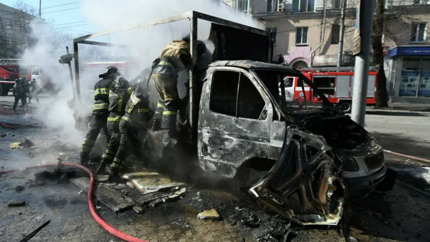 Укрофашисты нанесли удар по Донецку ракетой "Точка У", 20 человек погибли (Фото, видео 18+)