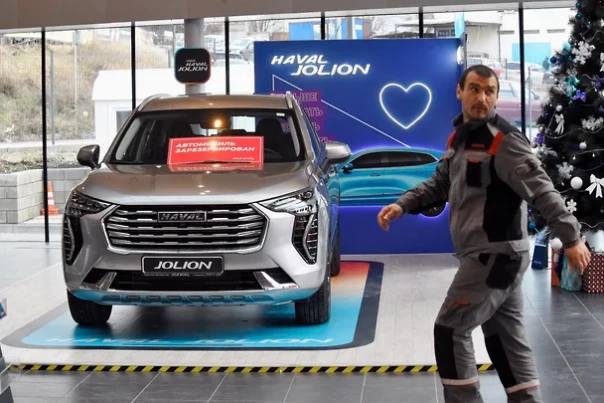 Китайский автопром поехал по стране