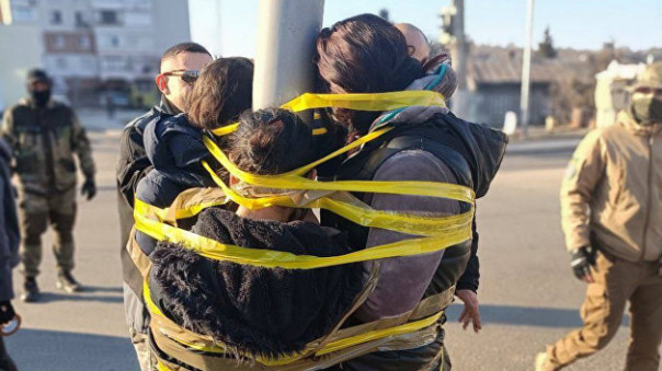 Привязанные к столбам. На Украине каждый день проходят нацистские суды Линча