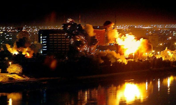 «F*ck, НАТО!» - сербы помнят кровопролитие альянса