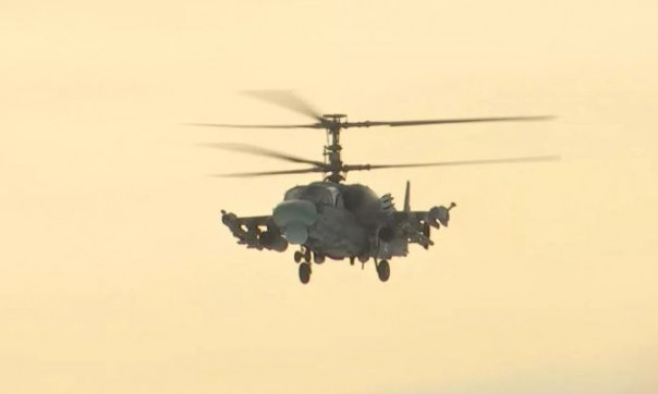 Минобороны показало уничтожение вертолетами Ка-52 командного пункта ВСУ