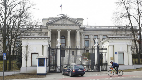 Посол: 45 российских дипломатов покинули Польшу по требованию властей республики