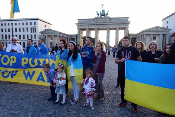 Желто-голубое безумие в Германии продолжается