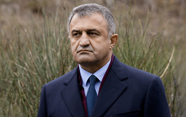 Обращение Президента Южной Осетии Анатолия Бибилова: Республика Южная Осетия будет в составе своей исторической родины – России