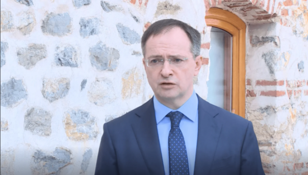 «Надо дальше раскачивать» – в Киеве ухватились за «предательство Мединского»