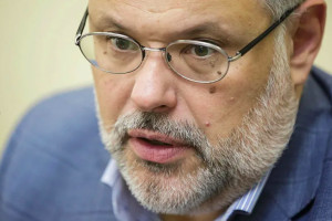 Хазин рассказал об ужасе Запада от устойчивости России к самым жестким санкциям