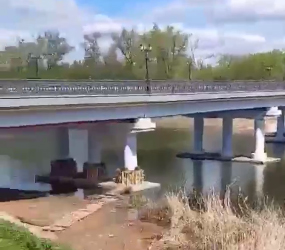 Украинские боевики заминировали Купеческий мост в Славянске на въезде в город