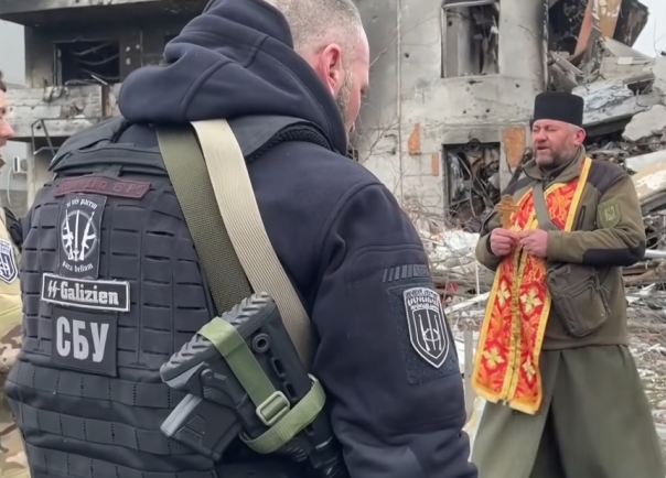 The Sun случайно показал СБУшников с нашивками CC Галичина