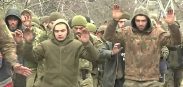 Кадры сдачи в плен более тысячи военных ВСУ в Мариуполе | Александр Сладков с эксклюзивными подробностями