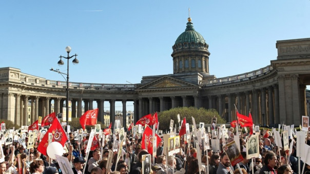 На шествии "Бессмертного полка" могут появиться портреты погибших на Украине