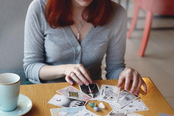 О чем может рассказать таролог?