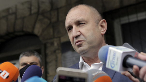 Президент Болгарии Радев выступил категорически против поставок военной помощи Украине