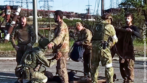 «Героическая» сдача в плен боевиков «Азова» станет примером для ВСУ