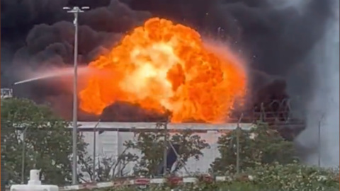 Взрывы и пожар в аэропорту Женевы