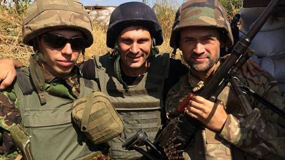 Судьбу бежавшего к нацистам актёра Пашинина раскрыл экс-боец "Правого сектора"* Владимир Балух
