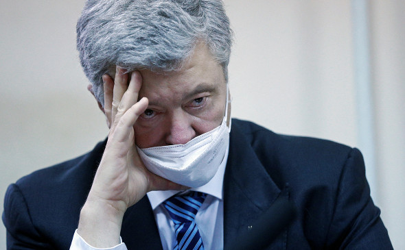 Порошенко второй раз за сутки попытался выехать с Украины