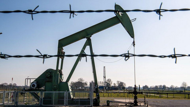 США наносят нефтяной удар по ЕС. Анатолий Вассерман