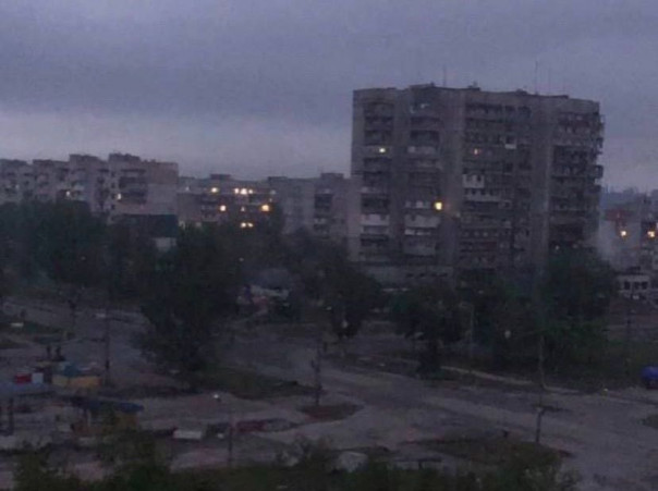 В Мариуполе вернули свет жильцам первых 20 многоэтажек